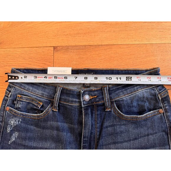 Judy Blue High Rise Relaxed Fit Slouchy Distressed Denim Blue Jeans Womens Sz 30 - Picture 7 of 8